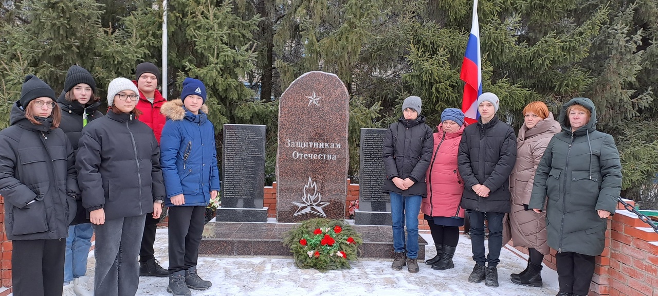 День Неизвестного солдата.